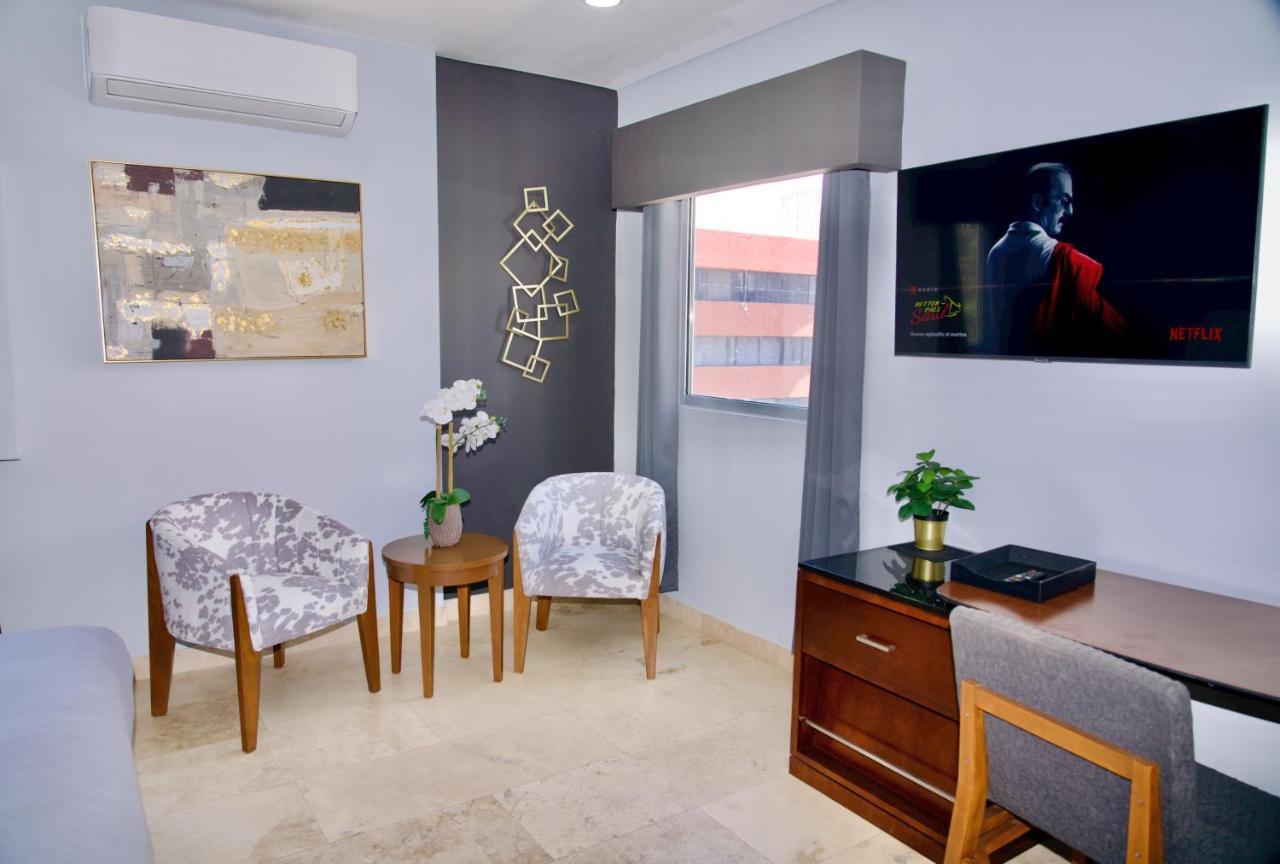 Rio Suites Hotel&Apartments Tijuana Exterior foto